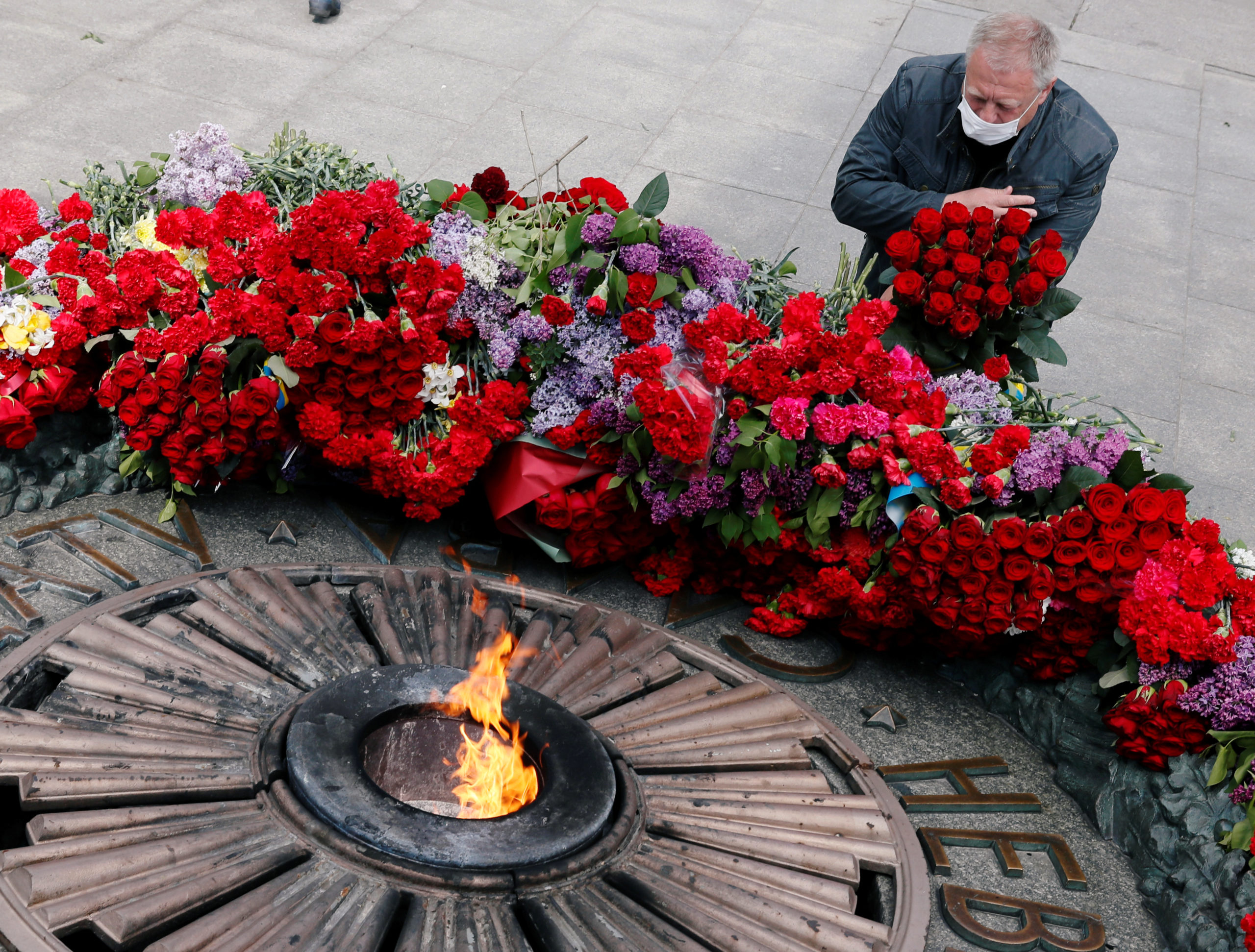 78% украинцев считают День Победы личным и символичным праздником – опрос КМИС