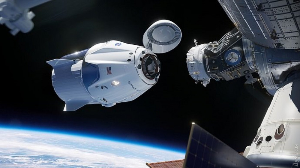 SpaceX впервые отправляет  людей в космос (ТРАНСЛЯЦИЯ)
