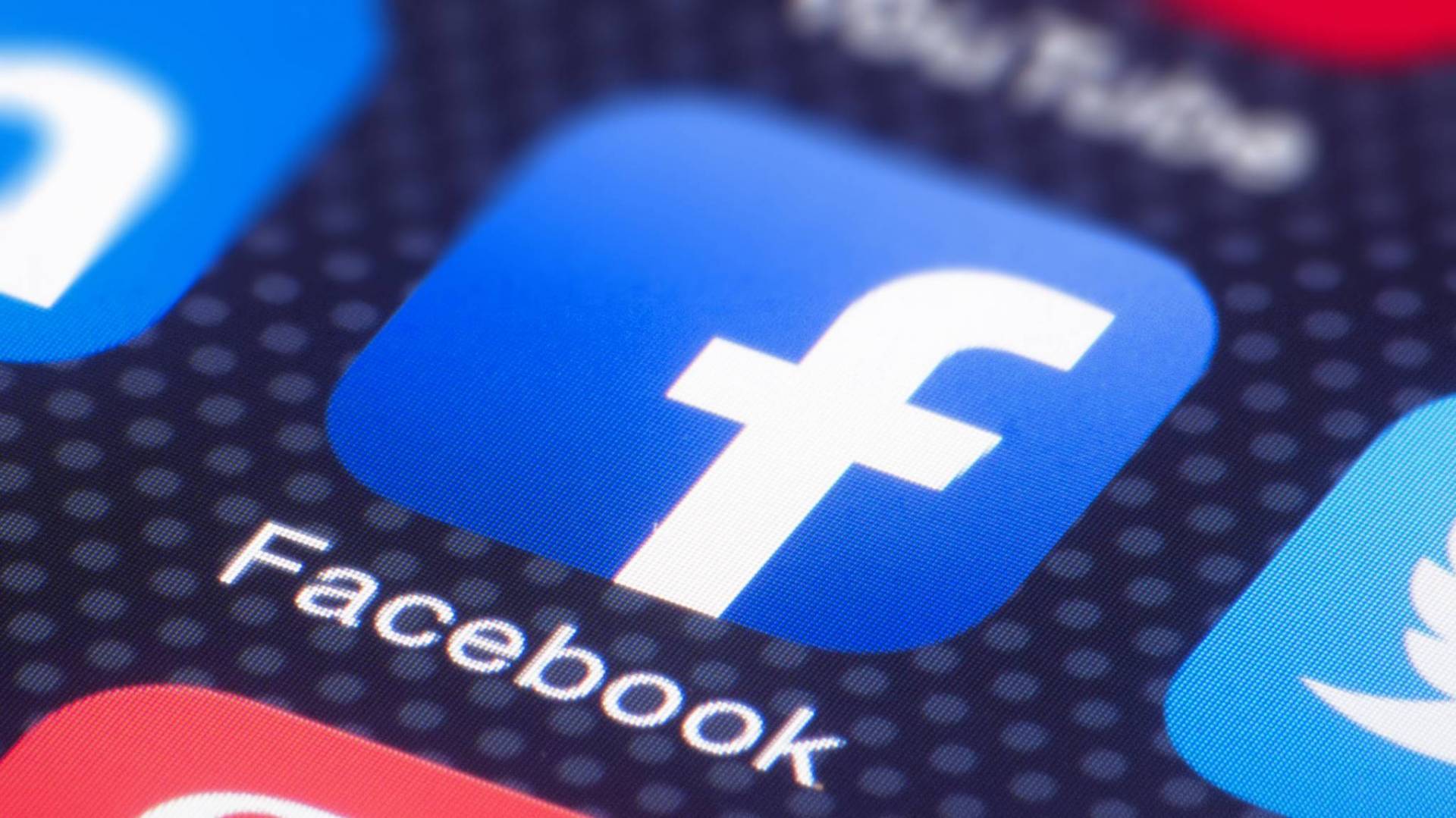 Facebook накрыла сеть фейковых аккаунтов для политагитации в Украине