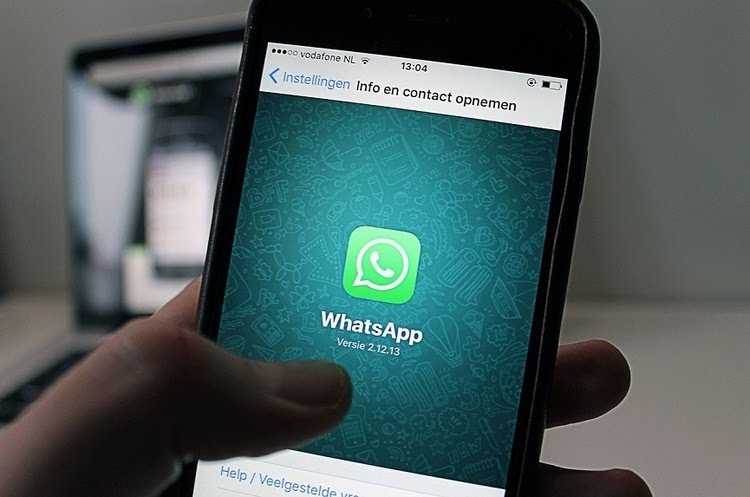 Власти немецкого Гамбурга запретили WhatsApp собирать личные данные пользователей