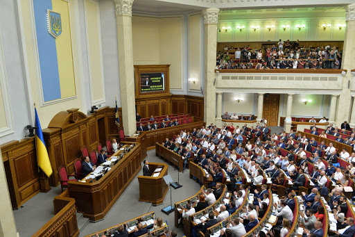 Рада приняла закон о Высшем совете правосудия, отдающий иностранцам контроль над назначением его членов